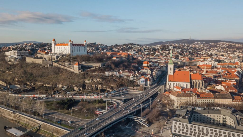 Opłaty drogowe Słowacja – czym jest winieta?