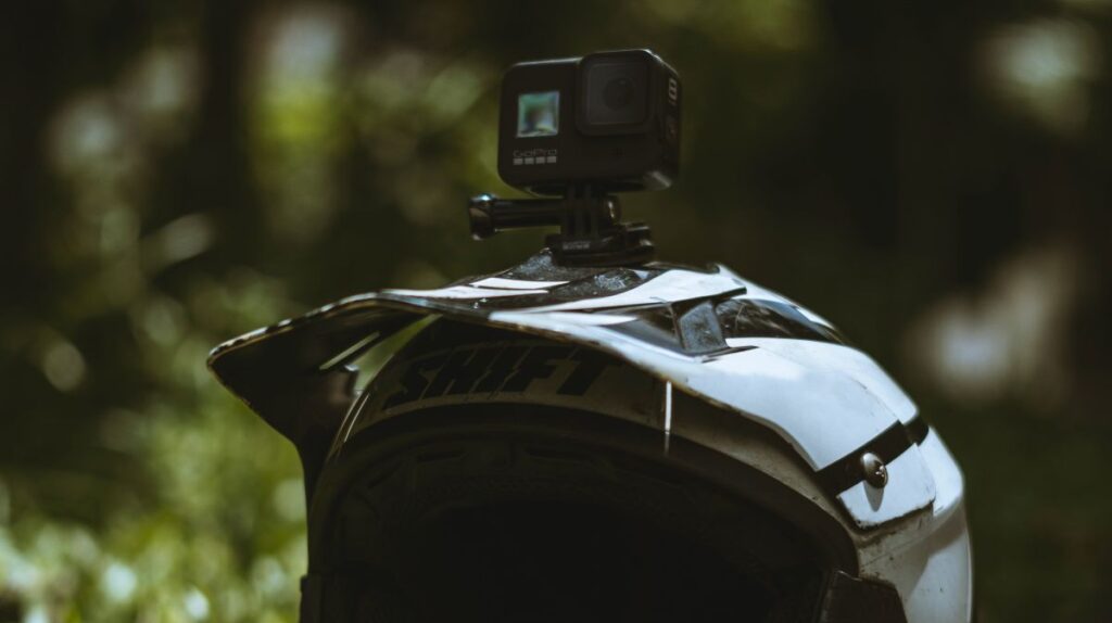 kamera motocyklowa – montaż