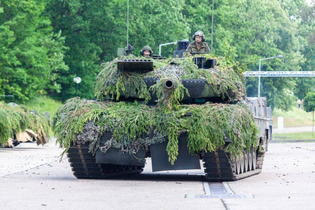 ile kosztuje czołg niemiecki leopard z maskowaniem