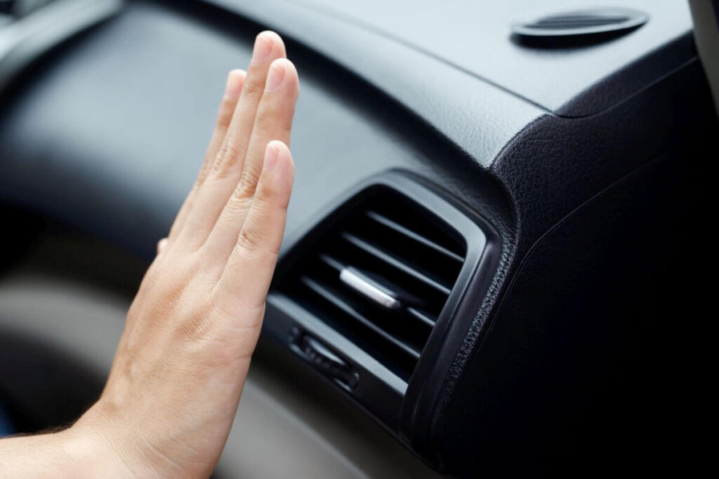 nabijanie klimatyzacji - w samochodzie pełna diagnoza i serwis